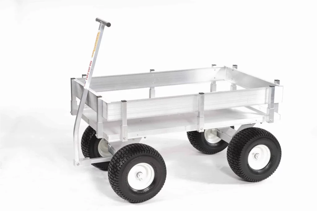 Kahuna Wagon with Aluminum Wagon Walls and turf tires.